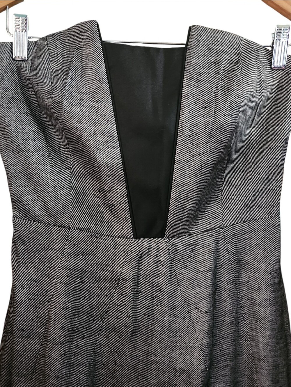 Vintage bebe Strapless Gray Tweed Herringbone Sheath Dress Size 4 - Picture 3 of 6
